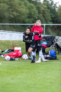 Bild 44 - B-Juniorinnen SV Henstedt Ulzburg - Hamburger SV : Ergebnis: 2:3